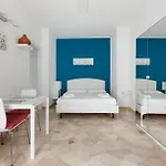 Apartman Lorenteggio-piazza Frattini Balcony Milánó